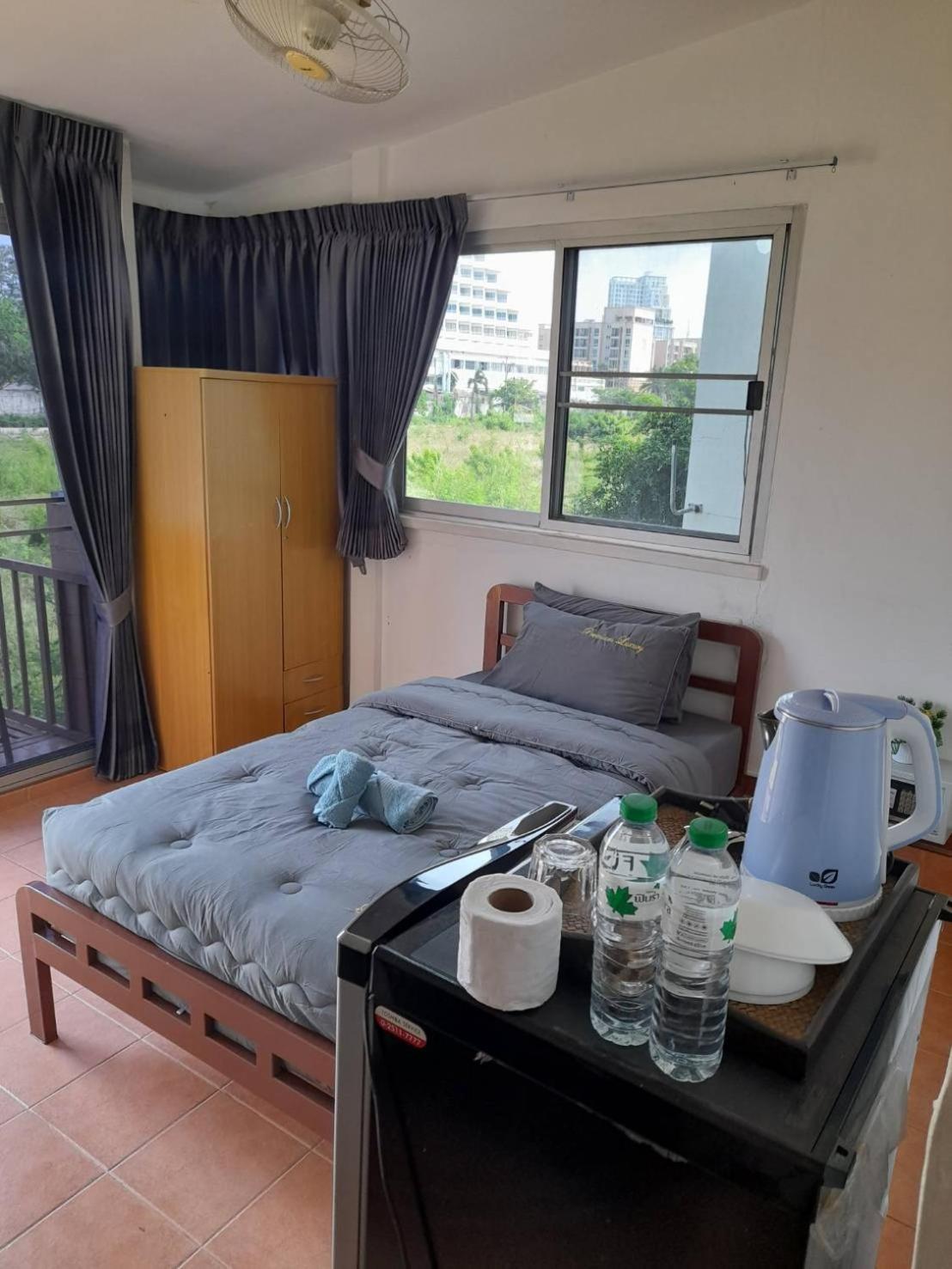 White House By Sorot ตึกขาวโดยโสรฬ Lejlighed Jomtien Beach Eksteriør billede