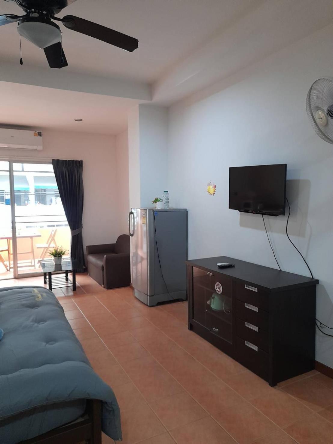 White House By Sorot ตึกขาวโดยโสรฬ Lejlighed Jomtien Beach Eksteriør billede